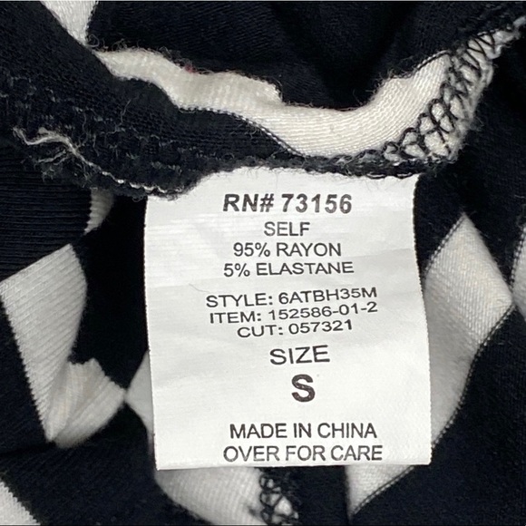 Athleta Black and White Striped Long Maxi Dress Sleeveless Size Small - Picture 8 of 9